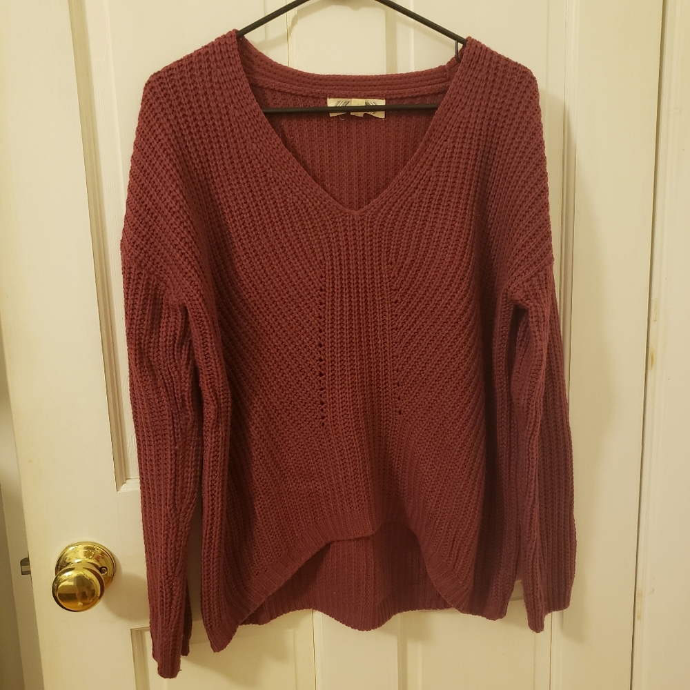 Dusty pink knitted v-neck sweater